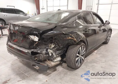 2019 Nissan Altima 2.5 Sr z USA, uszkodzony, nr VIN 1N4BL4CV5KC187337